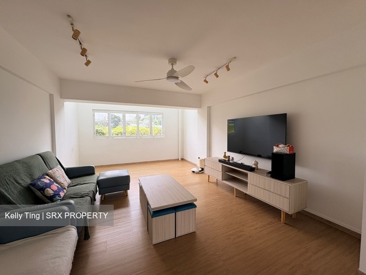 Blk 906 Jurong West Street 91 (Jurong West), HDB Executive #543551111